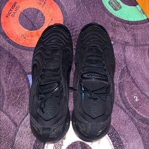 Nike Air Max 720 All Black